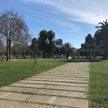 Appartamento Lisboa Apart. E Espacoso - Parque E Metro