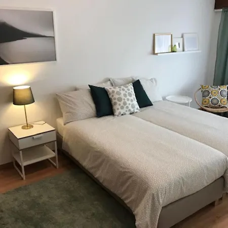 Apart. E Espacoso - Parque E Metro Apartment *