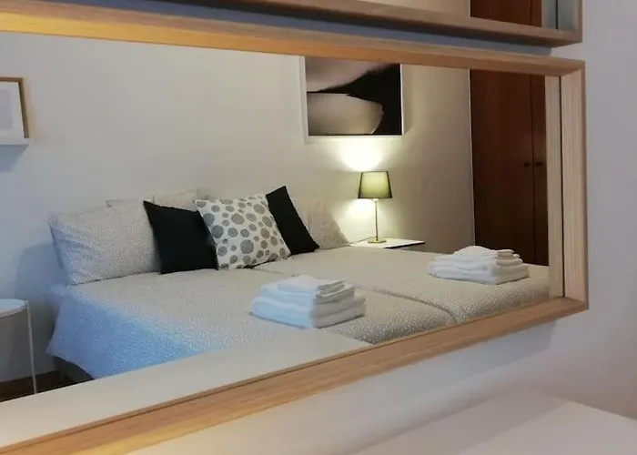 Apart. E Espacoso - Parque E Metro Apartment Lisbon